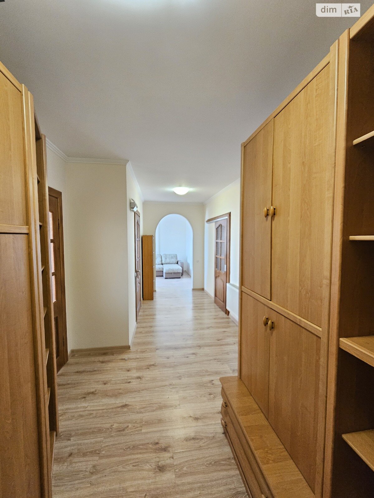 Продаж трикімнатної квартири в Угорниках, на вул. Тополина 2, кв. 9, фото 1 Продаж трикімнатної квартири в Угорниках, на вул. Тополина 2, кв. 9, фото 1