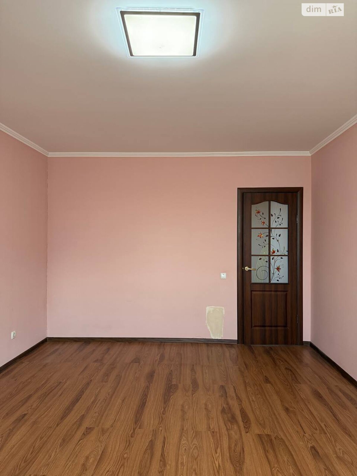 Продаж трикімнатної квартири в Угринові, на вул. Галицька 203, район Пасічна фото 1 Продаж трикімнатної квартири в Угринові, на вул. Галицька 203, район Пасічна фото 1