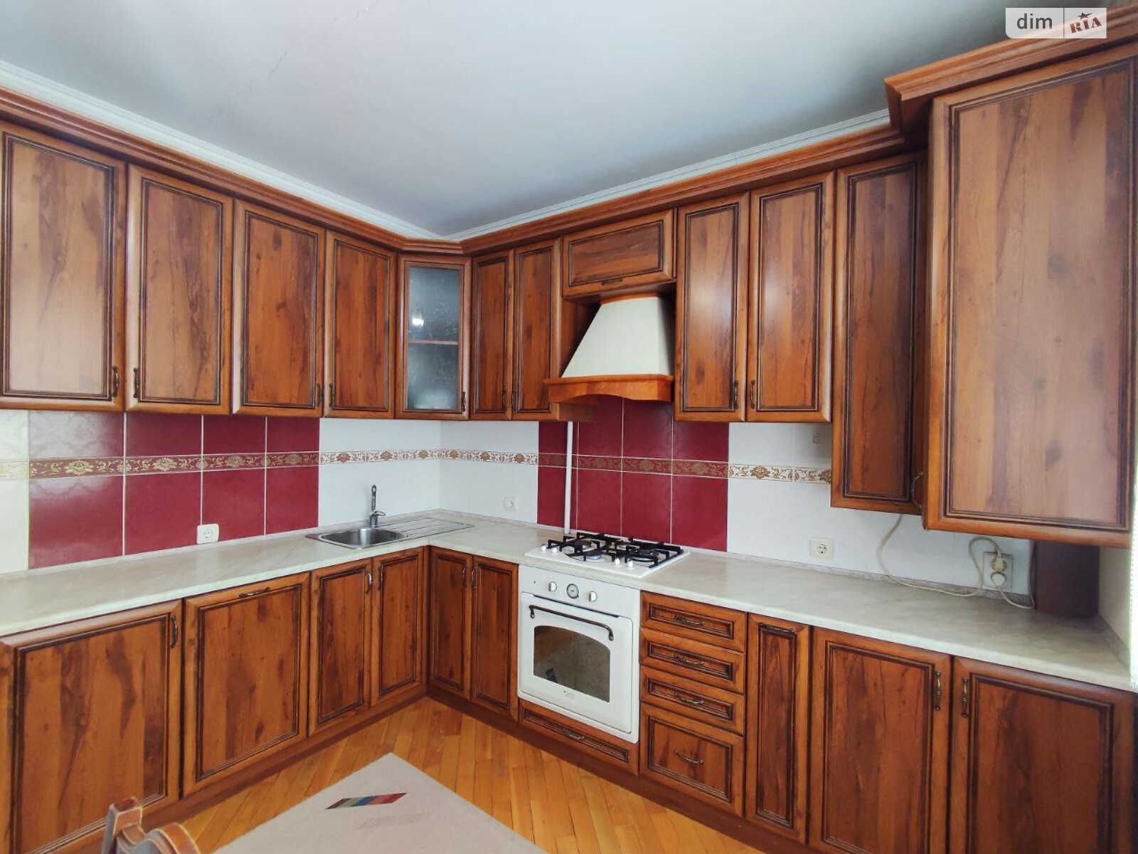 Продаж двокімнатної квартири в Угринові, на вул. Тролейбусна 30, кв. 67, район Пасічна фото 1 Продаж двокімнатної квартири в Угринові, на вул. Тролейбусна 30, кв. 67, район Пасічна фото 1