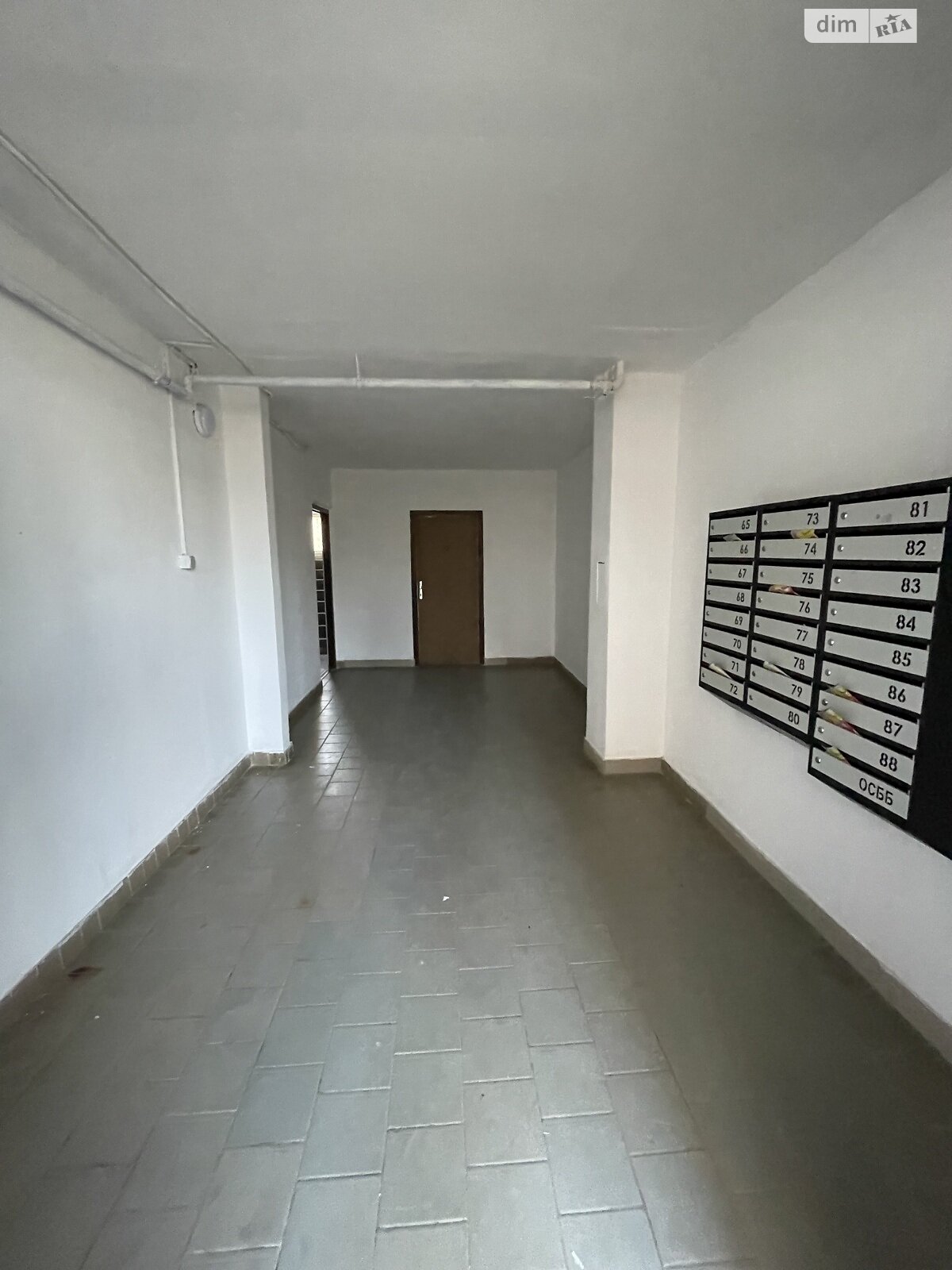 Продаж однокімнатної квартири в Ужгороді, на вул. Героїв 128-ї Бригади 37, фото 1 Продаж однокімнатної квартири в Ужгороді, на вул. Героїв 128-ї Бригади 37, фото 1