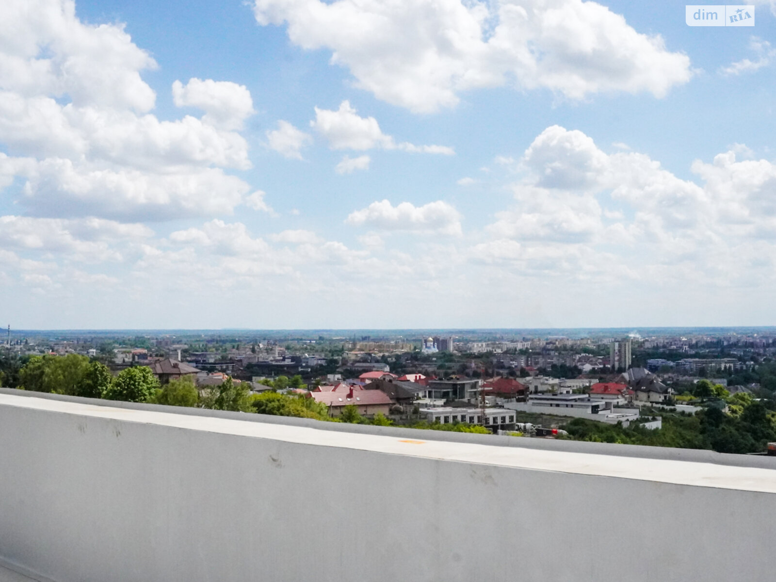 Продаж однокімнатної квартири в Ужгороді, на вул. Мальовнича 8, район БАМ фото 1 Продаж однокімнатної квартири в Ужгороді, на вул. Мальовнича 8, район БАМ фото 1