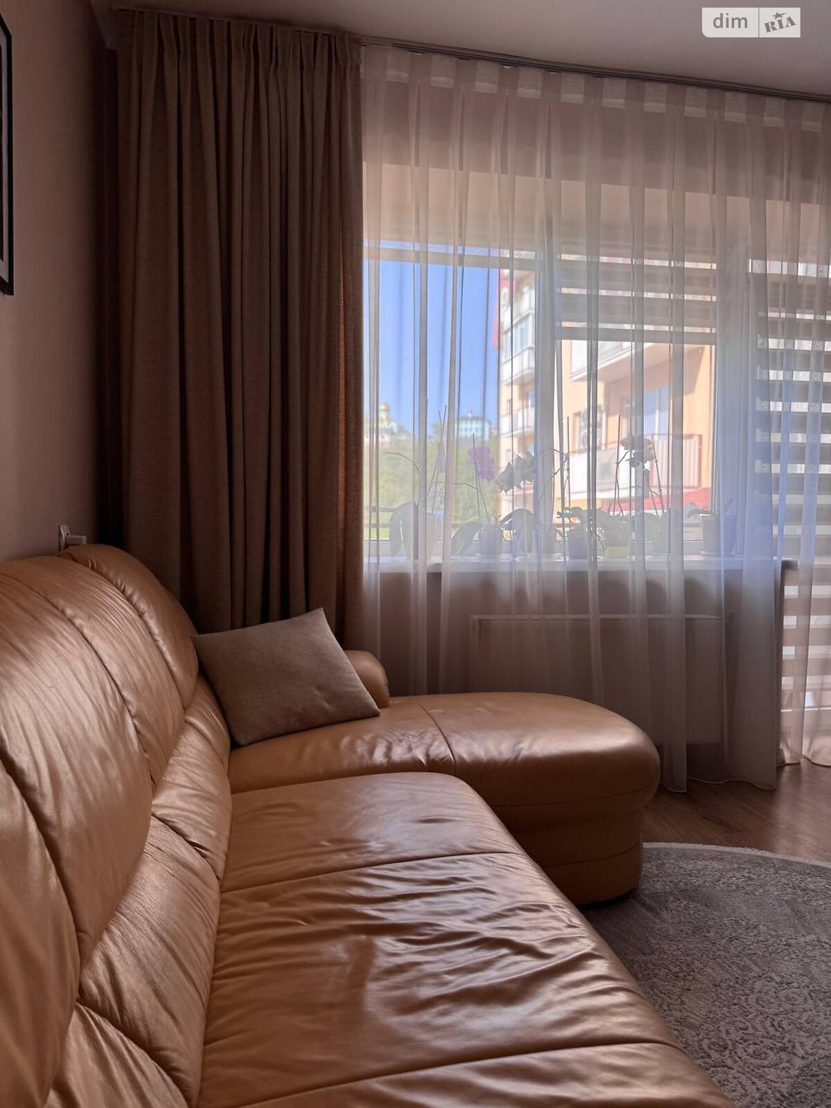 Продажа трехкомнатной квартиры в Ужгороде, на ул. Живописная, район БАМ фото 1