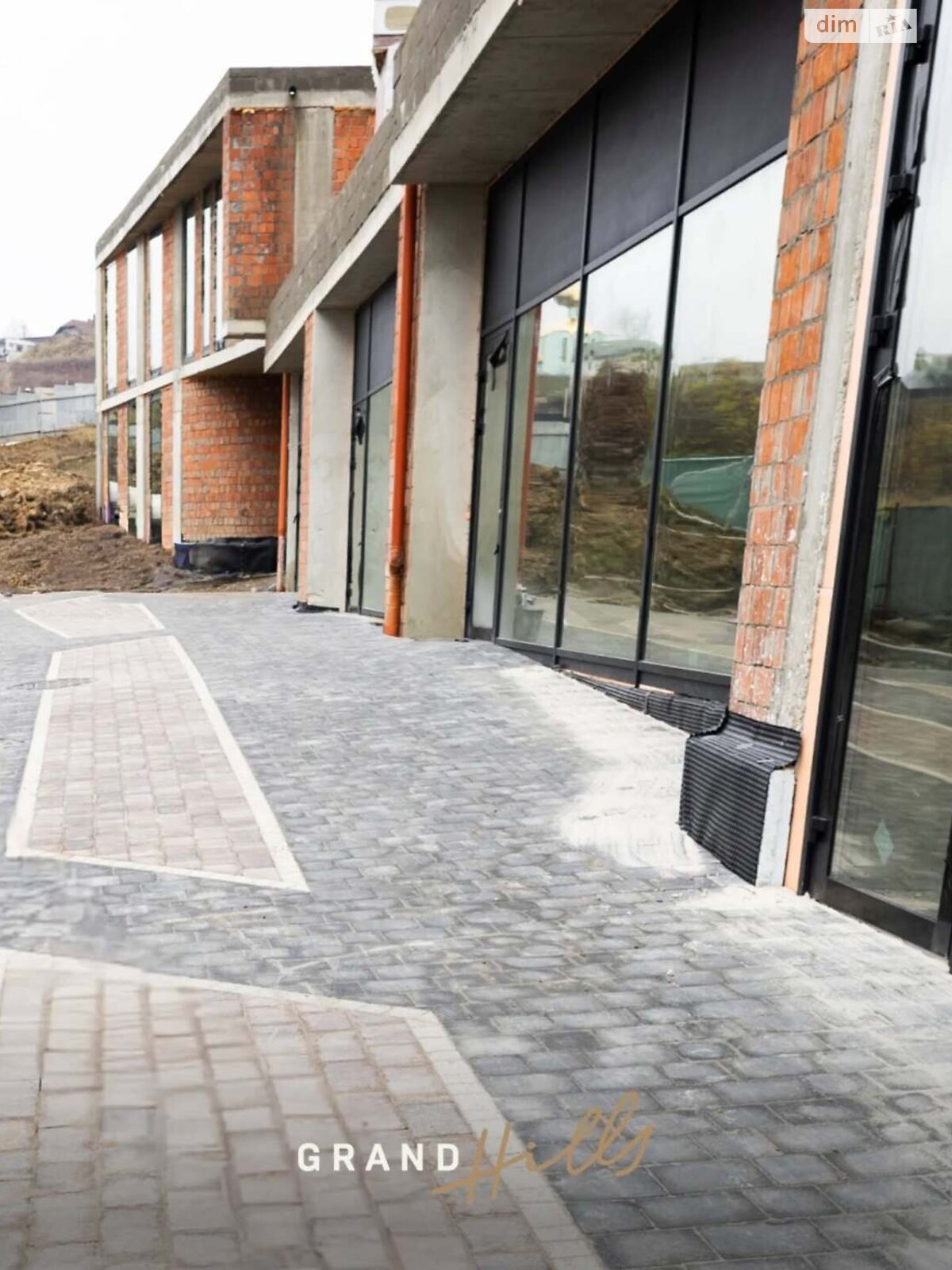 Продаж однокімнатної квартири в Ужгороді, на вул. Мальовнича 8, район БАМ фото 1