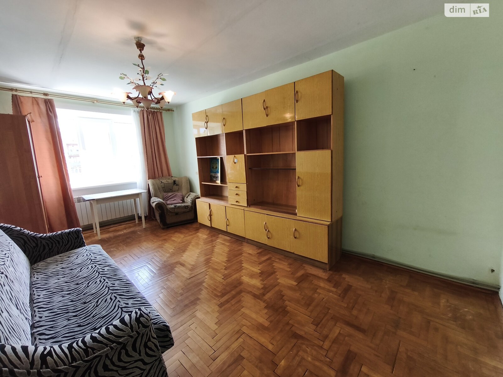 Продаж трикімнатної квартири в Ужгороді, на вул. Кавказька, район БАМ фото 1 Продаж трикімнатної квартири в Ужгороді, на вул. Кавказька, район БАМ фото 1