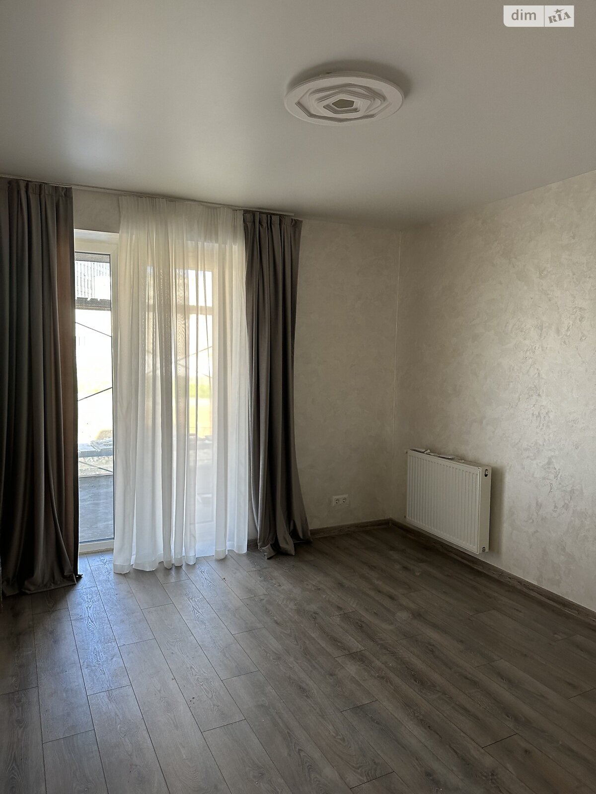 Продажа однокомнатной квартиры в Ужгороде, на ул. Университетская 7, район БАМ фото 1