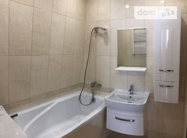 Продажа трехкомнатной квартиры в Ужгороде, на пер. Шевченко 21, район БАМ фото 1 Продажа трехкомнатной квартиры в Ужгороде, на пер. Шевченко 21, район БАМ фото 1