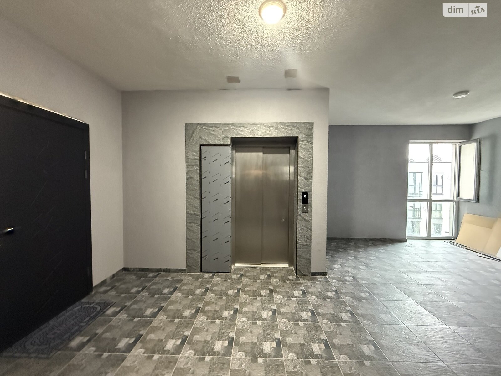 Продажа однокомнатной квартиры в Ужгороде, на ул. Собранецкая 160, район БАМ фото 1 Продажа однокомнатной квартиры в Ужгороде, на ул. Собранецкая 160, район БАМ фото 1