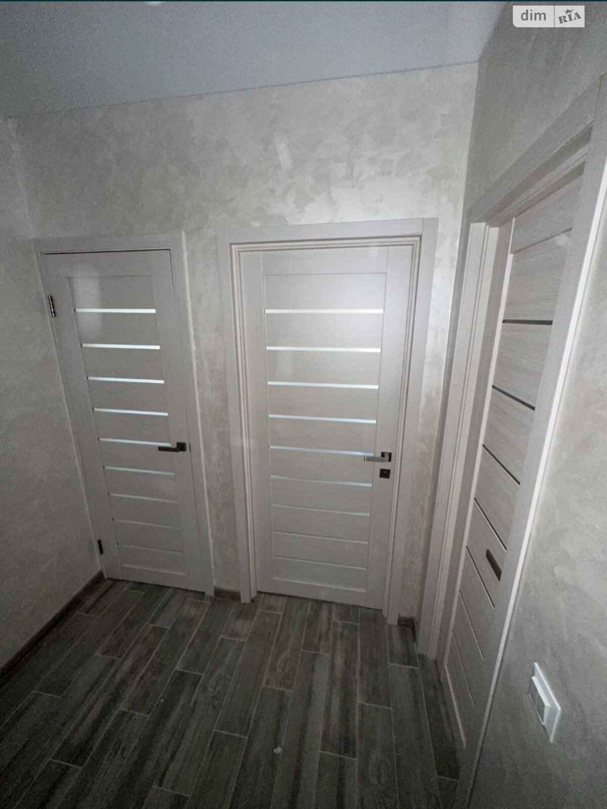 Продажа двухкомнатной квартиры в Ужгороде, на ул. Университетская 7, кв. 112, район БАМ фото 1 Продажа двухкомнатной квартиры в Ужгороде, на ул. Университетская 7, кв. 112, район БАМ фото 1
