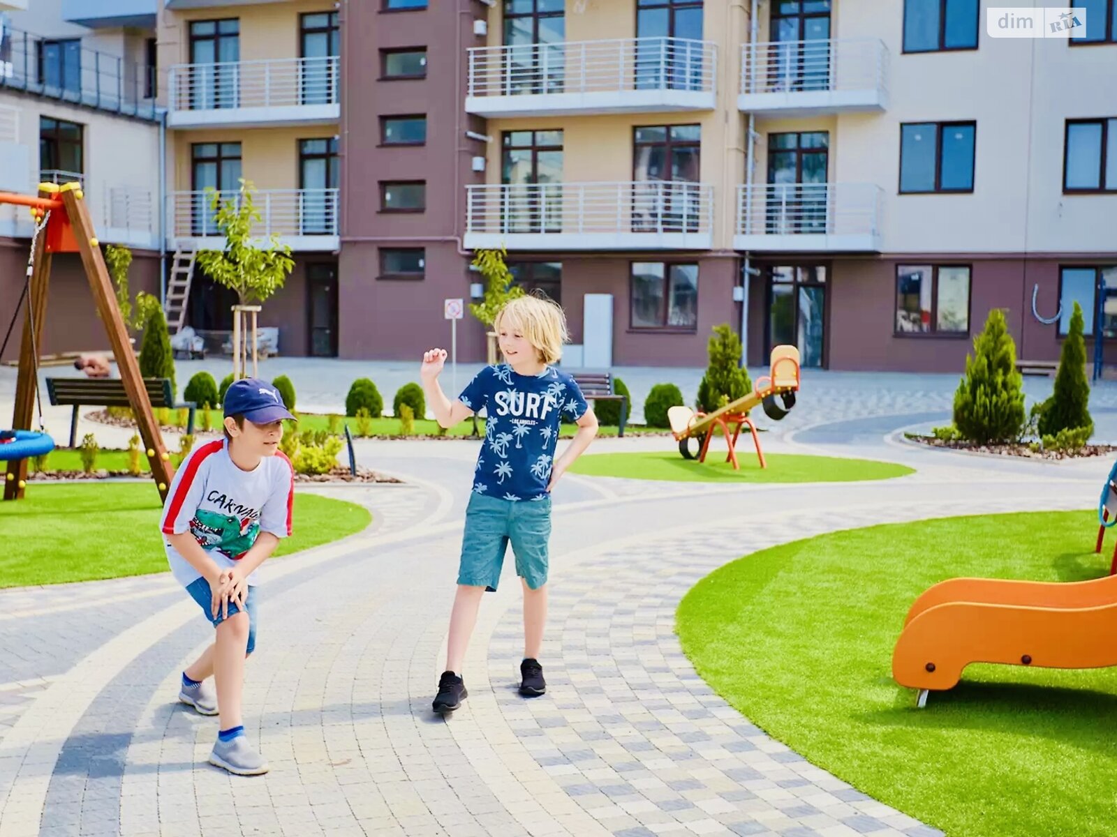 Продажа однокомнатной квартиры в Ужгороде, на ул. Университетская 25, район БАМ фото 1 Продажа однокомнатной квартиры в Ужгороде, на ул. Университетская 25, район БАМ фото 1