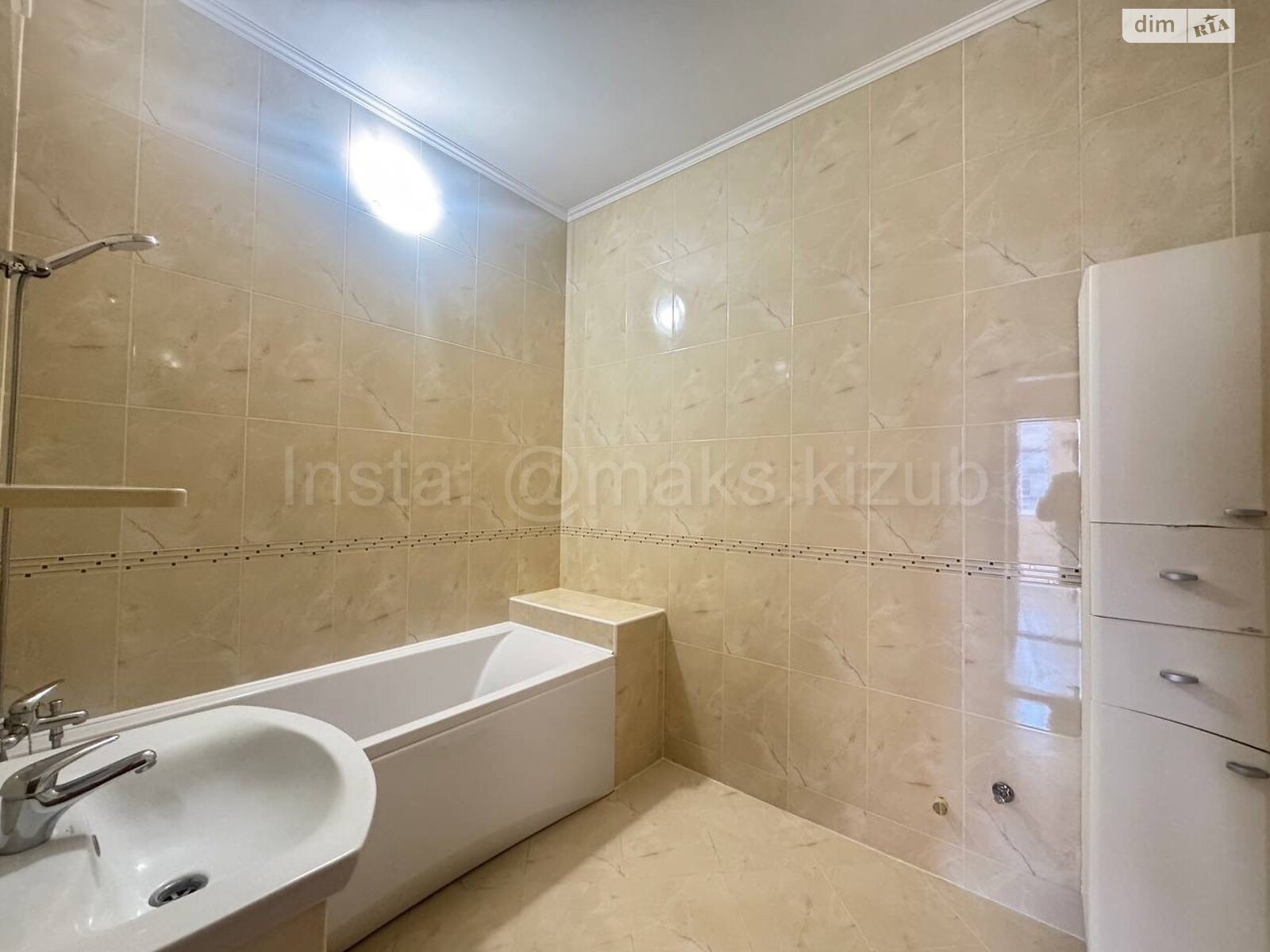 Продаж двокімнатної квартири в Ужгороді, на вул. О. Хіри 1А, район Боздош фото 1 Продаж двокімнатної квартири в Ужгороді, на вул. О. Хіри 1А, район Боздош фото 1