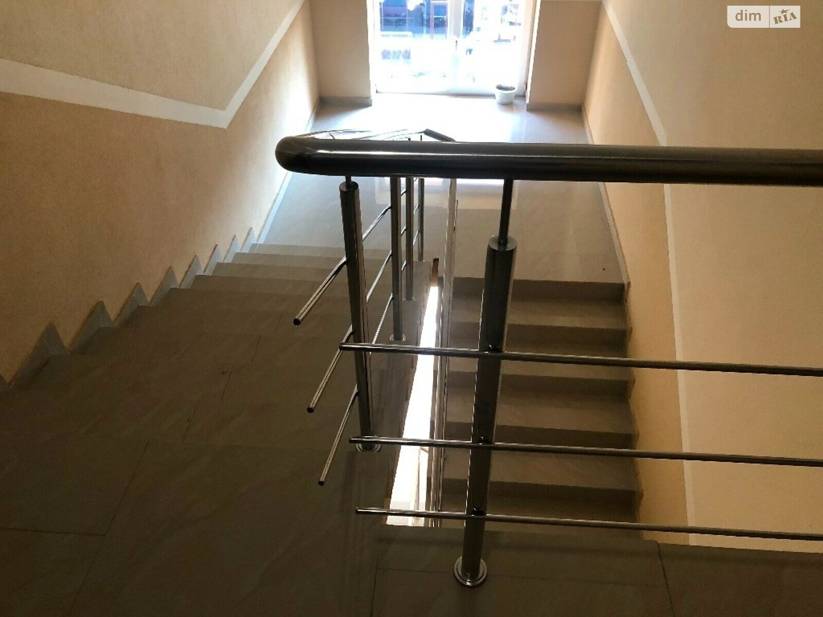 Продаж двокімнатної квартири в Ужгороді, на вул. О. Хіри, кв. 37, район Боздош фото 1 Продаж двокімнатної квартири в Ужгороді, на вул. О. Хіри, кв. 37, район Боздош фото 1