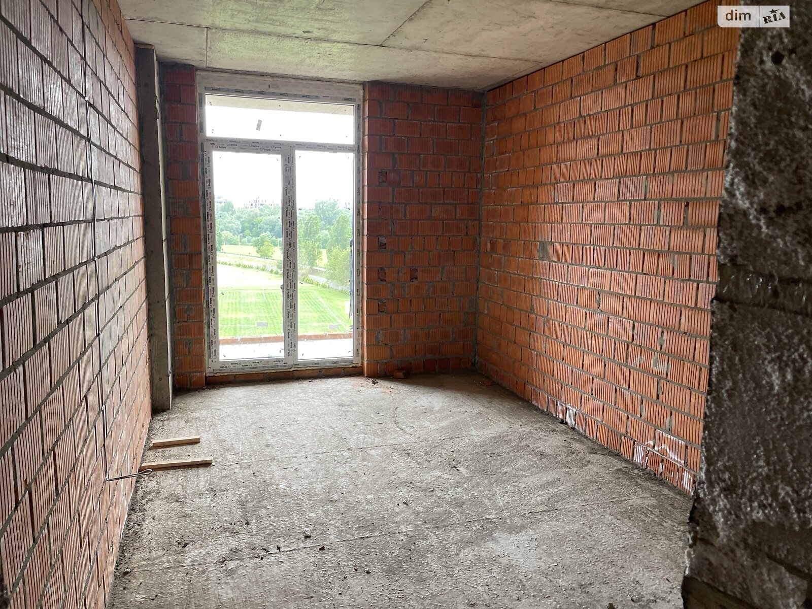 Продажа двухкомнатной квартиры в Ужгороде, на ул. Гленца 4, район Боздош фото 1 Продажа двухкомнатной квартиры в Ужгороде, на ул. Гленца 4, район Боздош фото 1