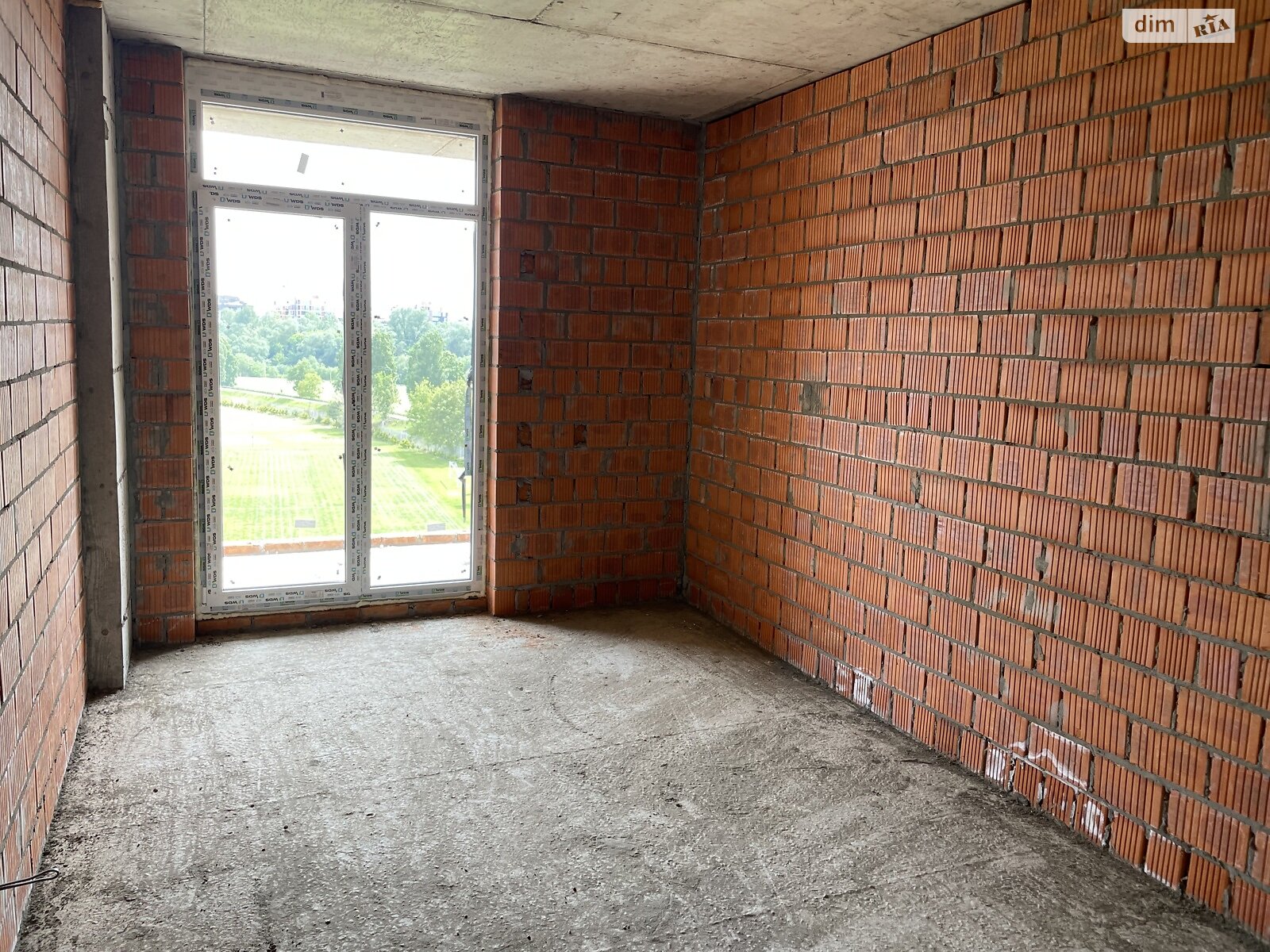 Продажа двухкомнатной квартиры в Ужгороде, на ул. Гленца 4, район Боздош фото 1 Продажа двухкомнатной квартиры в Ужгороде, на ул. Гленца 4, район Боздош фото 1