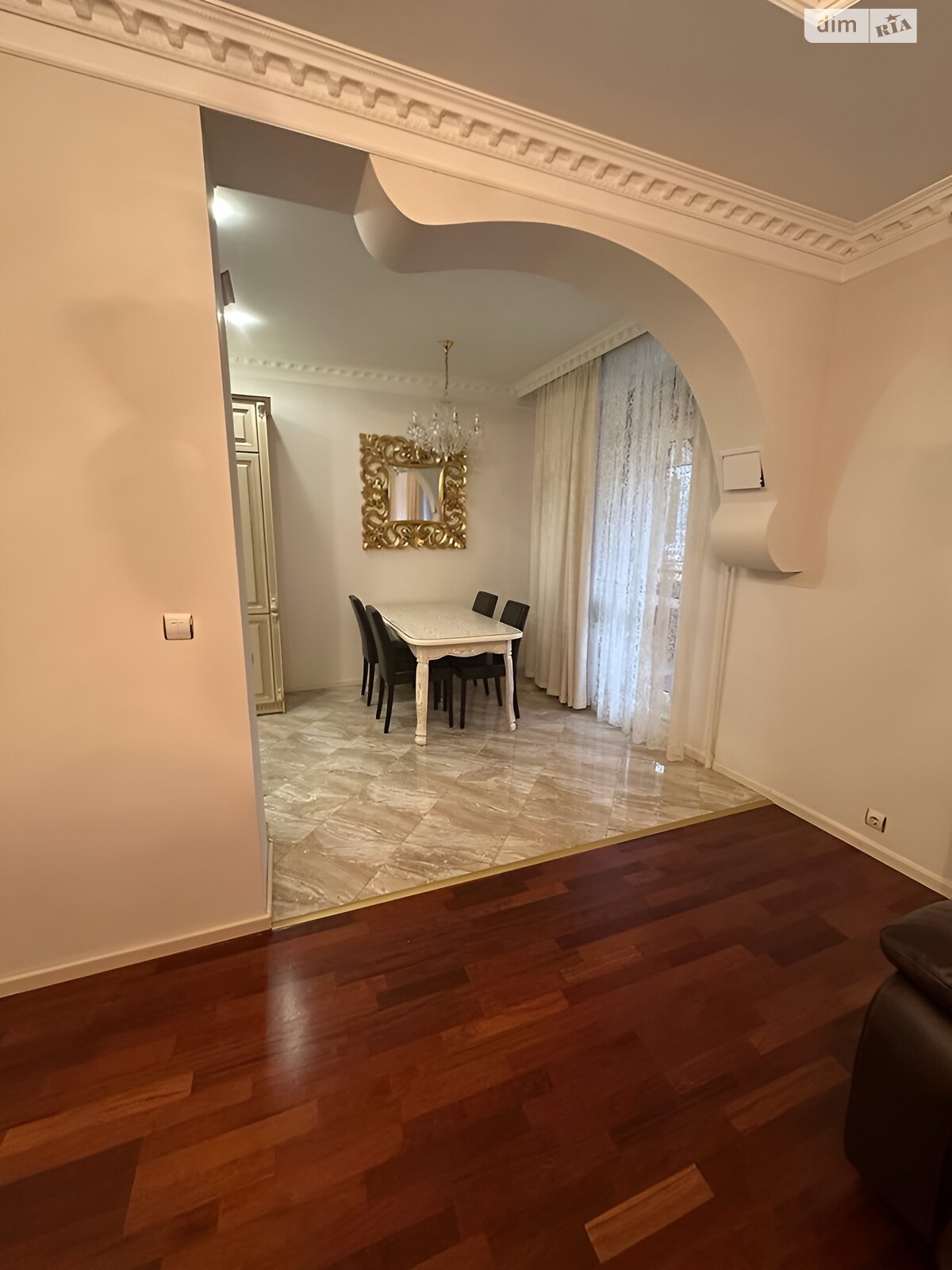 Продажа трехкомнатной квартиры в Ужгороде, на ул. Хиры Александра 1, кв. 5, район Боздош фото 1 Продажа трехкомнатной квартиры в Ужгороде, на ул. Хиры Александра 1, кв. 5, район Боздош фото 1