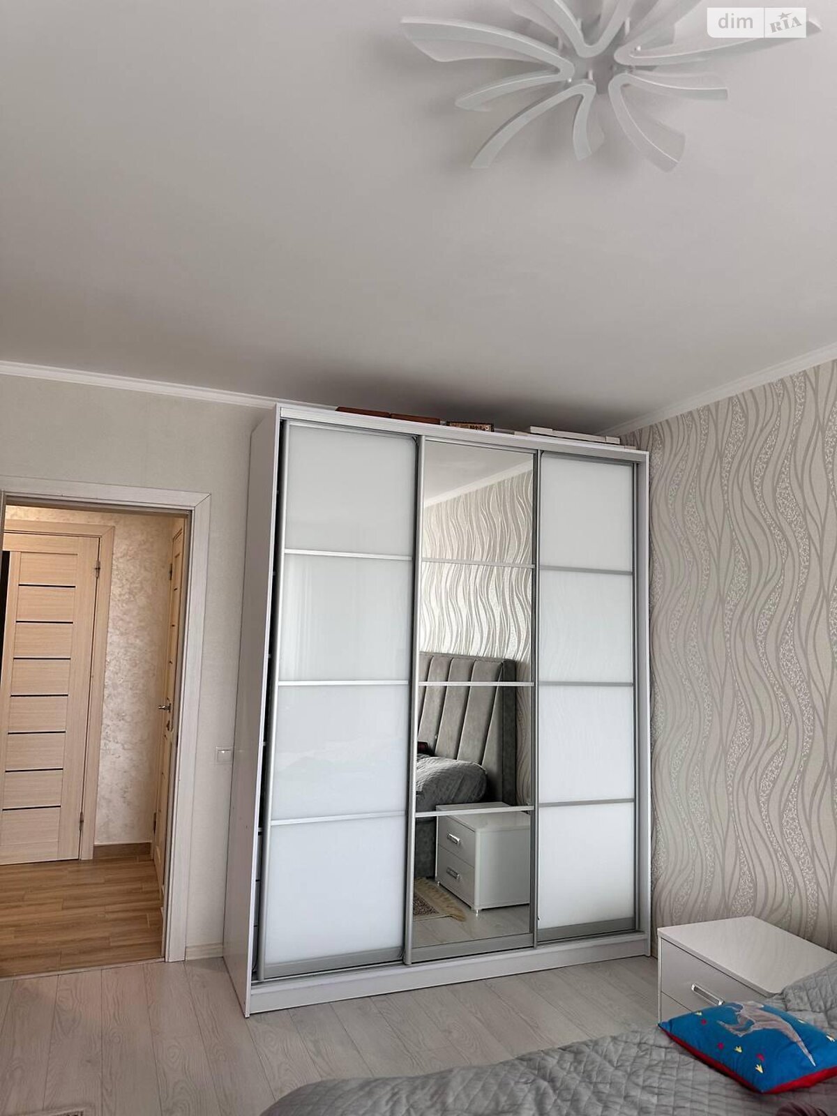 Продажа двухкомнатной квартиры в Ужгороде, на ул. Хиры Александра 19, район Боздош фото 1 Продажа двухкомнатной квартиры в Ужгороде, на ул. Хиры Александра 19, район Боздош фото 1