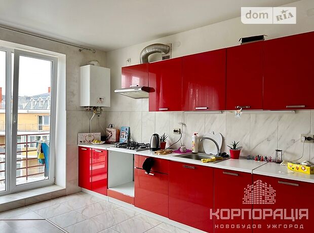 Продажа трехкомнатной квартиры в Ужгороде, на ул. Линтура, район Боздош фото 1 Продажа трехкомнатной квартиры в Ужгороде, на ул. Линтура, район Боздош фото 1