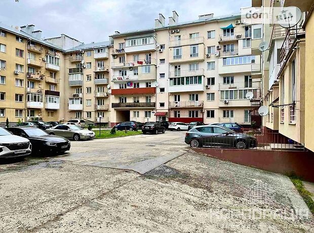 Продажа трехкомнатной квартиры в Ужгороде, на ул. Линтура, район Боздош фото 1 Продажа трехкомнатной квартиры в Ужгороде, на ул. Линтура, район Боздош фото 1