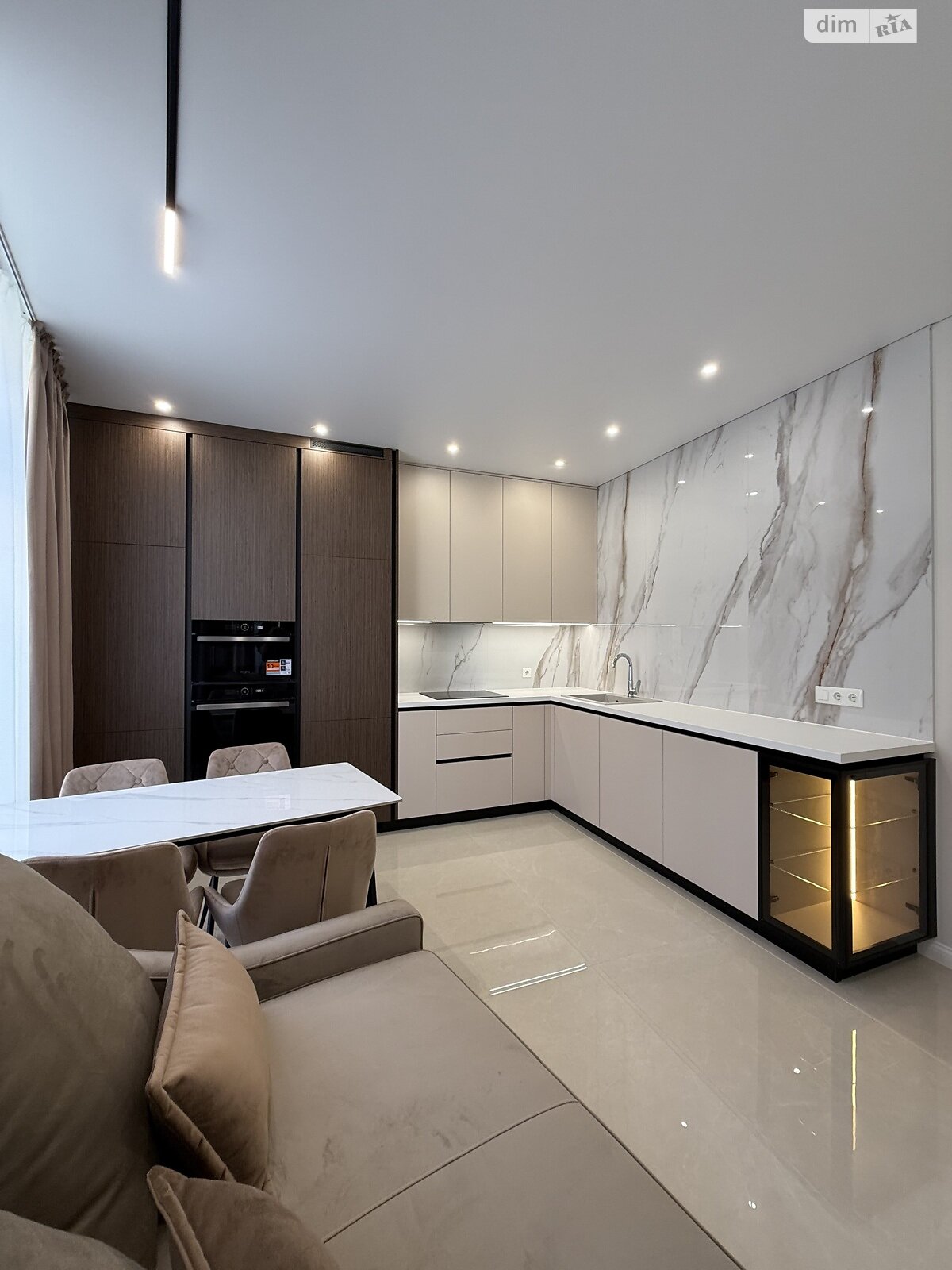 Продаж однокімнатної квартири в Ужгороді, на вул. Миколи Бобяка 1А, район Боздош фото 1 Продаж однокімнатної квартири в Ужгороді, на вул. Миколи Бобяка 1А, район Боздош фото 1