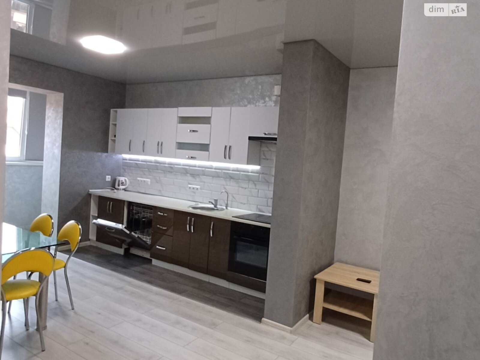 Продаж двокімнатної квартири в Ужгороді, на вул. Петра Лінтура, район Боздош фото 1 Продаж двокімнатної квартири в Ужгороді, на вул. Петра Лінтура, район Боздош фото 1