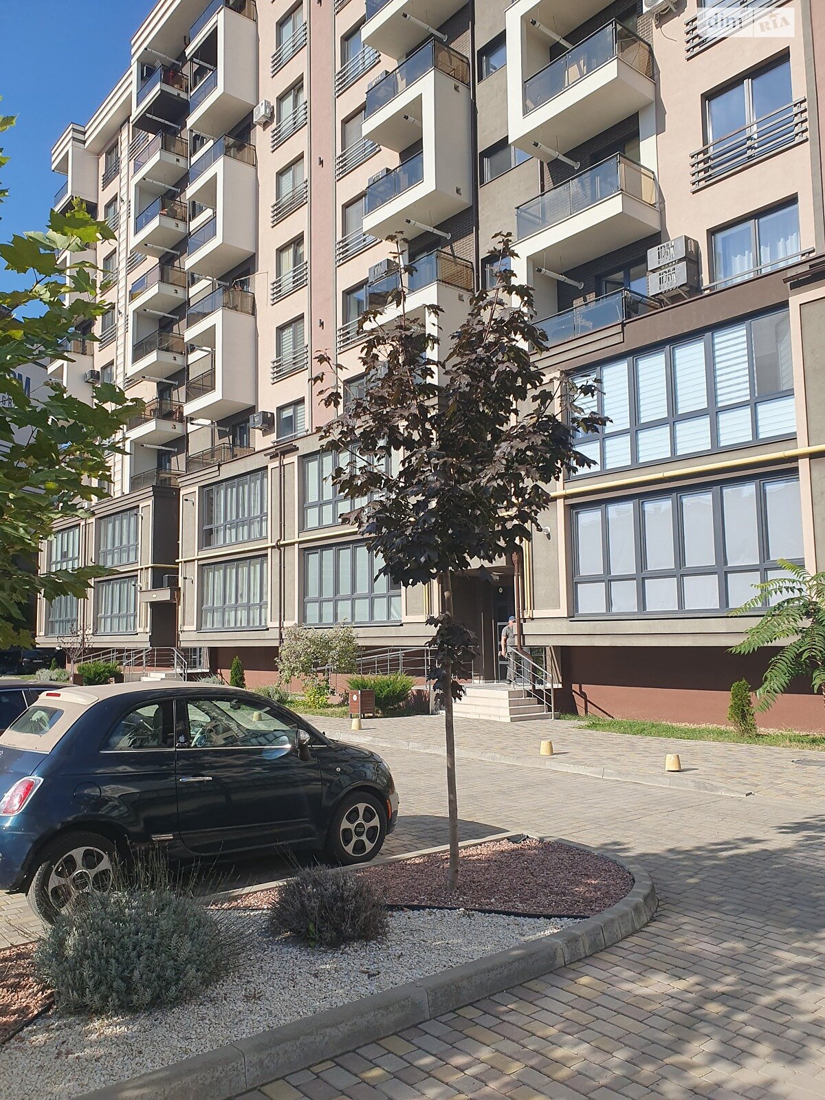 Продаж двокімнатної квартири в Ужгороді, на вул. Петра Лінтура 7, район Боздош фото 1 Продаж двокімнатної квартири в Ужгороді, на вул. Петра Лінтура 7, район Боздош фото 1
