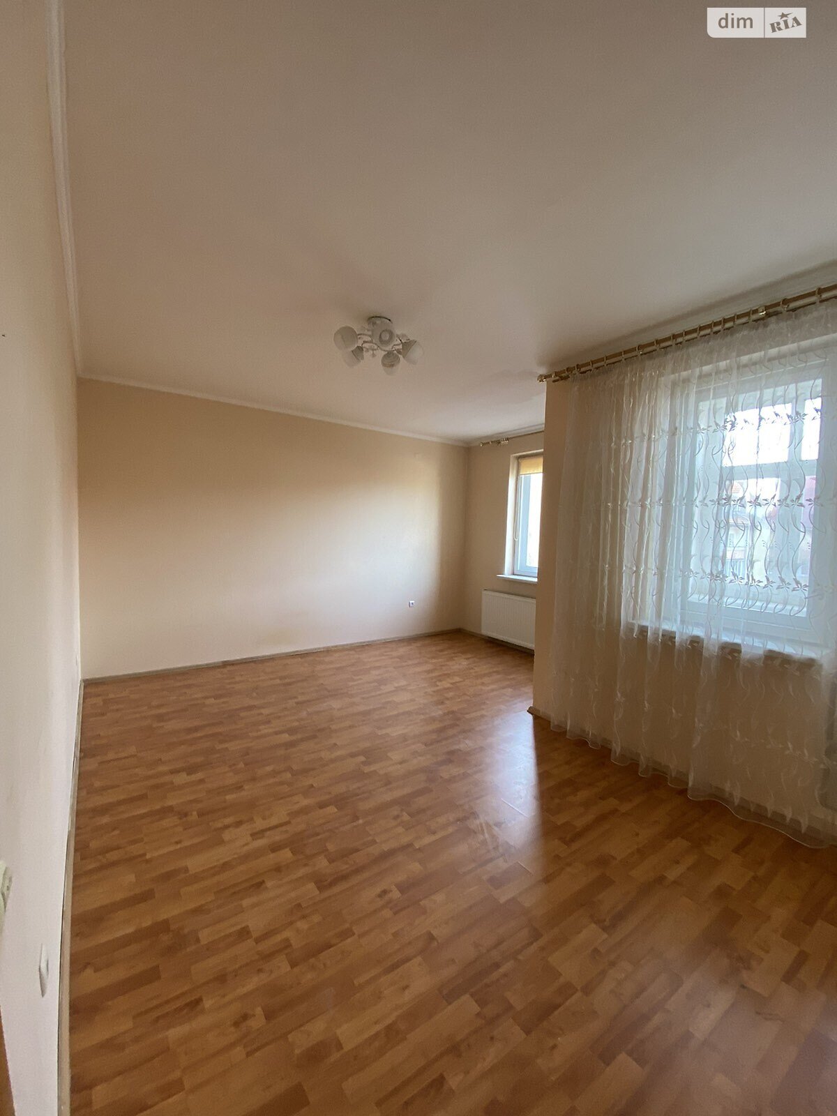 Продаж чотирикімнатної квартири в Ужгороді, на вул. Володимирська, район Боздош фото 1 Продаж чотирикімнатної квартири в Ужгороді, на вул. Володимирська, район Боздош фото 1