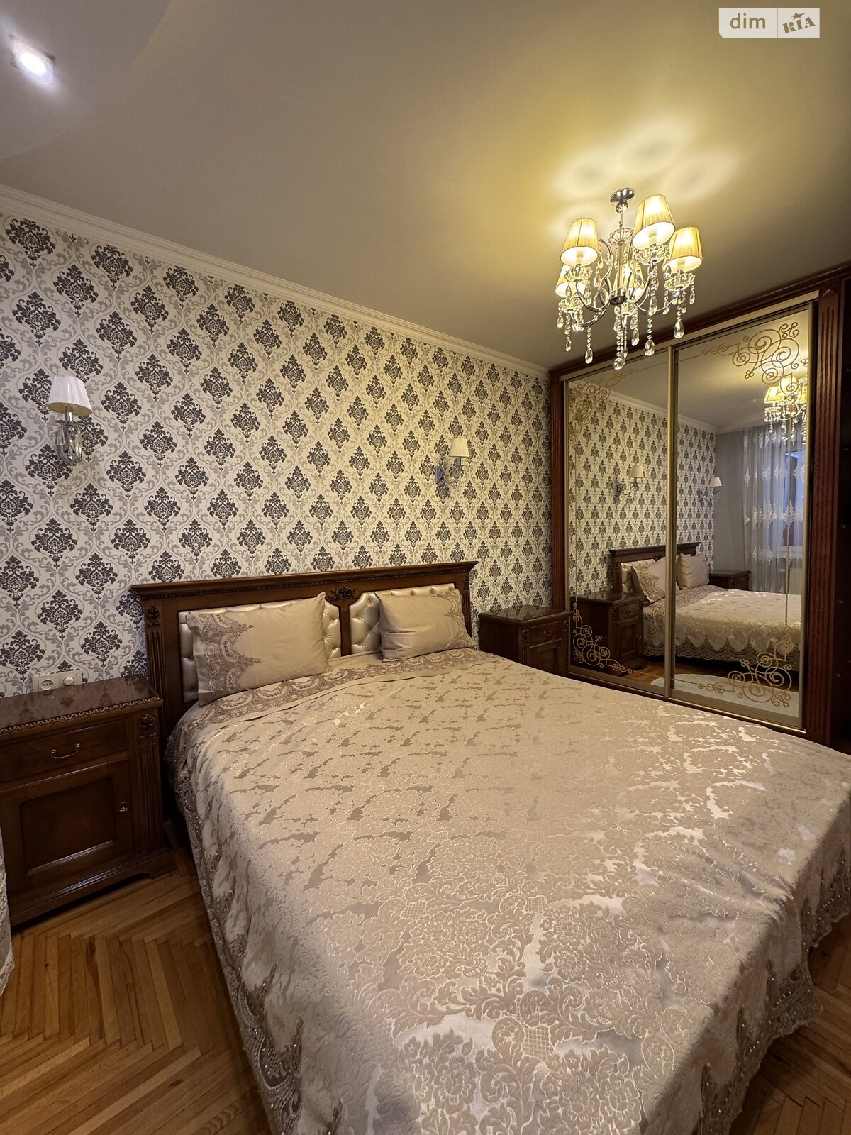 Продажа трехкомнатной квартиры в Ужгороде, на ул. Владимирская 59Б, район Боздош фото 1 Продажа трехкомнатной квартиры в Ужгороде, на ул. Владимирская 59Б, район Боздош фото 1