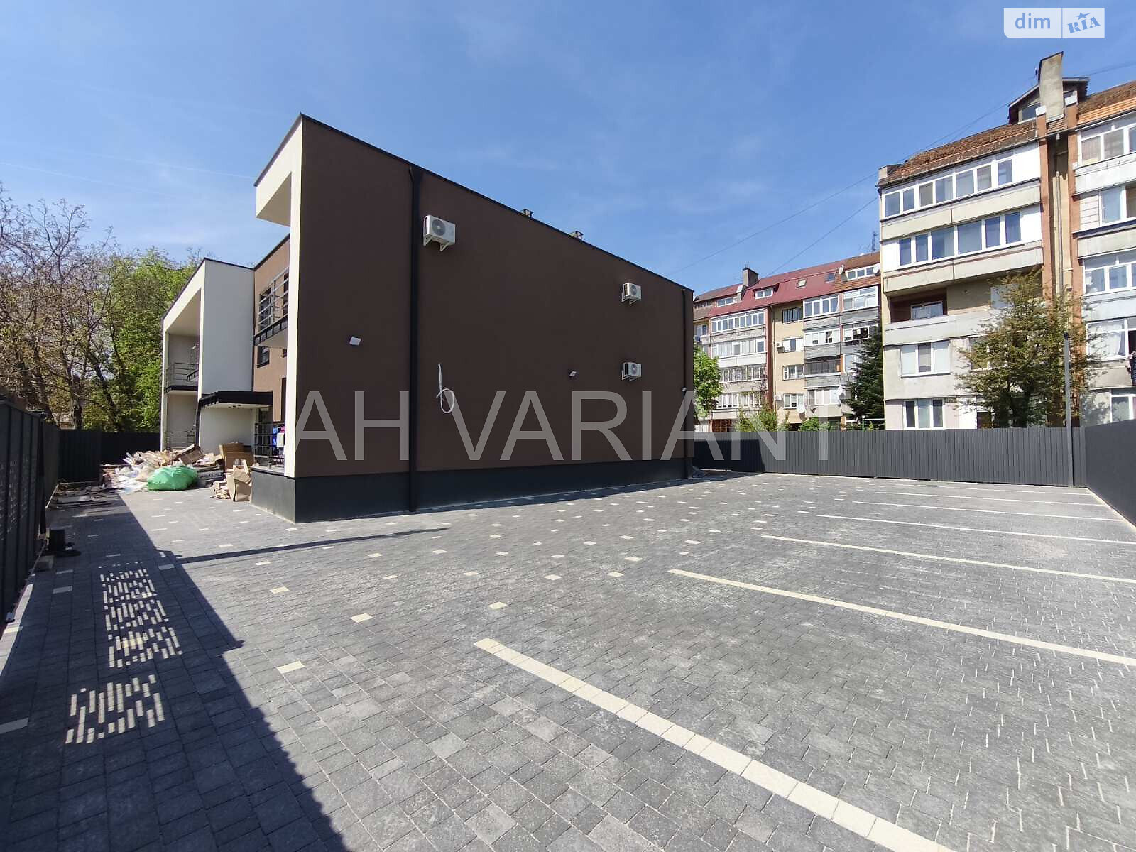 Продаж однокімнатної квартири в Ужгороді, на вул. Володимирська 65А, район Боздош фото 1 Продаж однокімнатної квартири в Ужгороді, на вул. Володимирська 65А, район Боздош фото 1