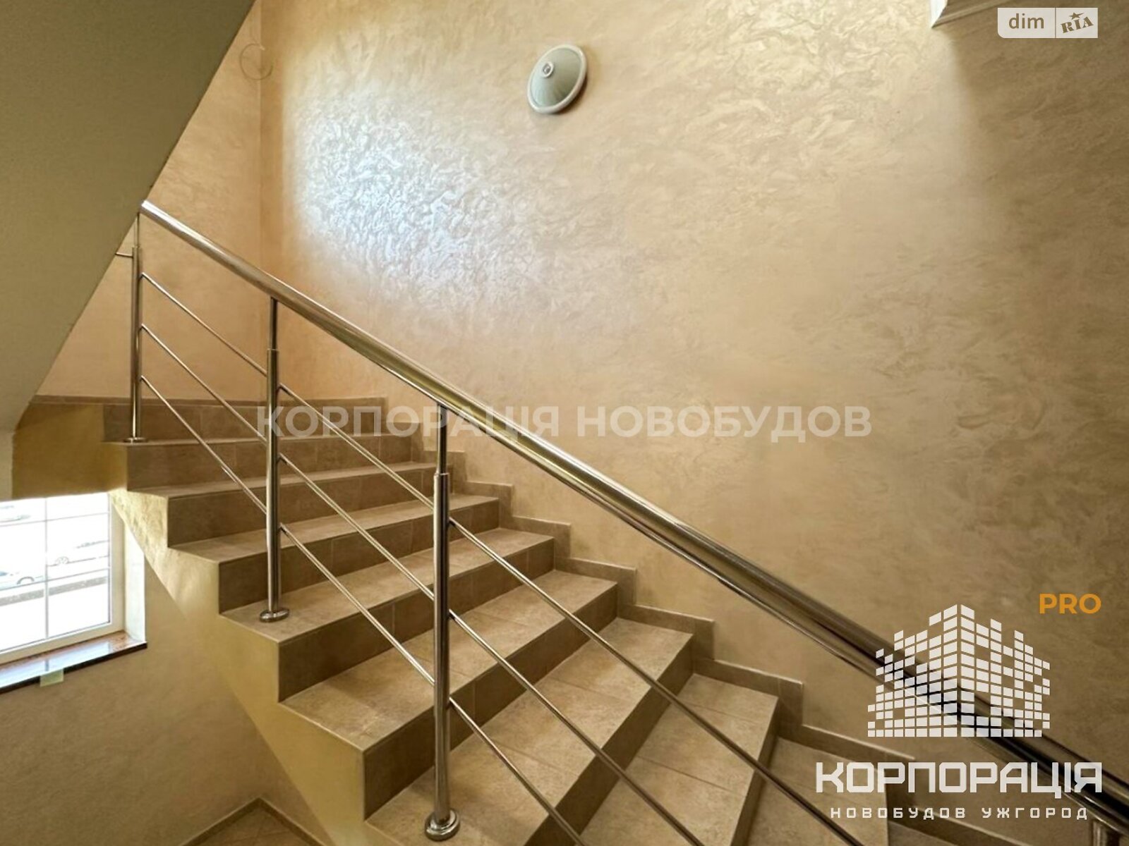 Продаж однокімнатної квартири в Ужгороді, на вул. Володимирська 90, район Боздош фото 1 Продаж однокімнатної квартири в Ужгороді, на вул. Володимирська 90, район Боздош фото 1