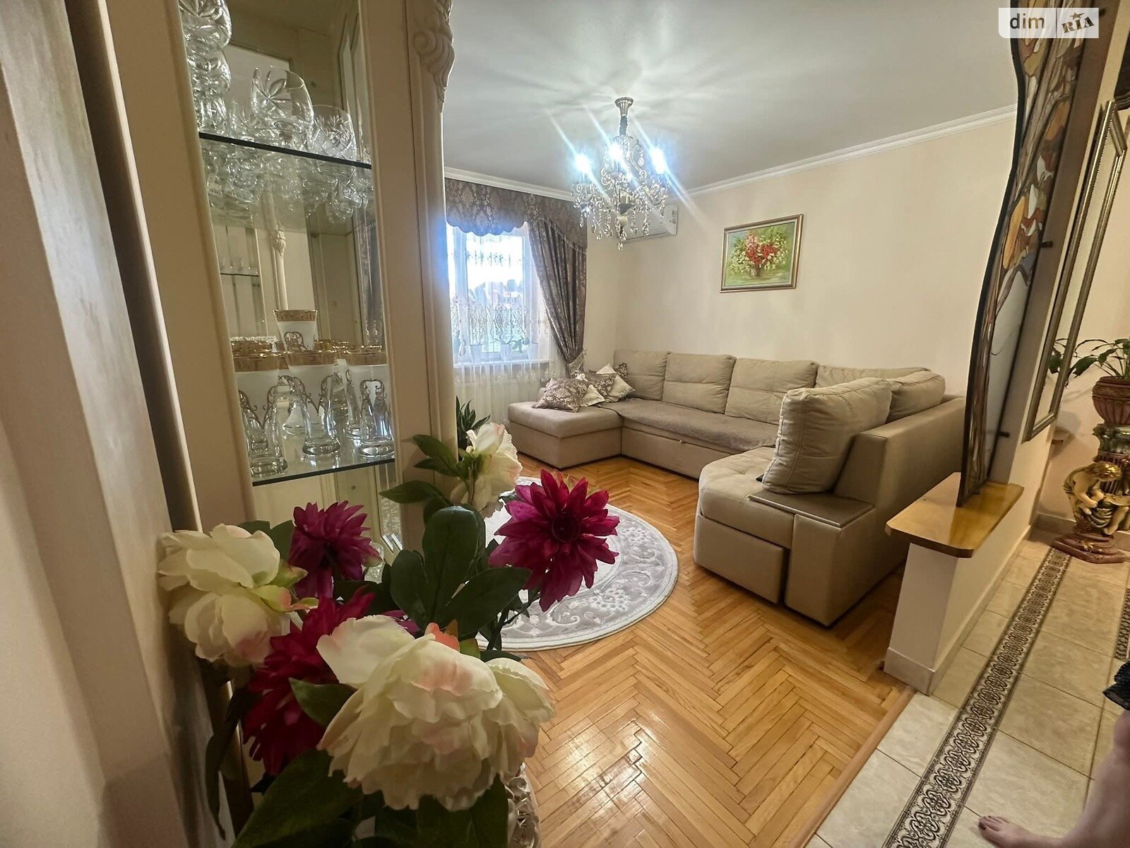 Продажа трехкомнатной квартиры в Ужгороде, на ул. Владимирская, район Боздош фото 1 Продажа трехкомнатной квартиры в Ужгороде, на ул. Владимирская, район Боздош фото 1