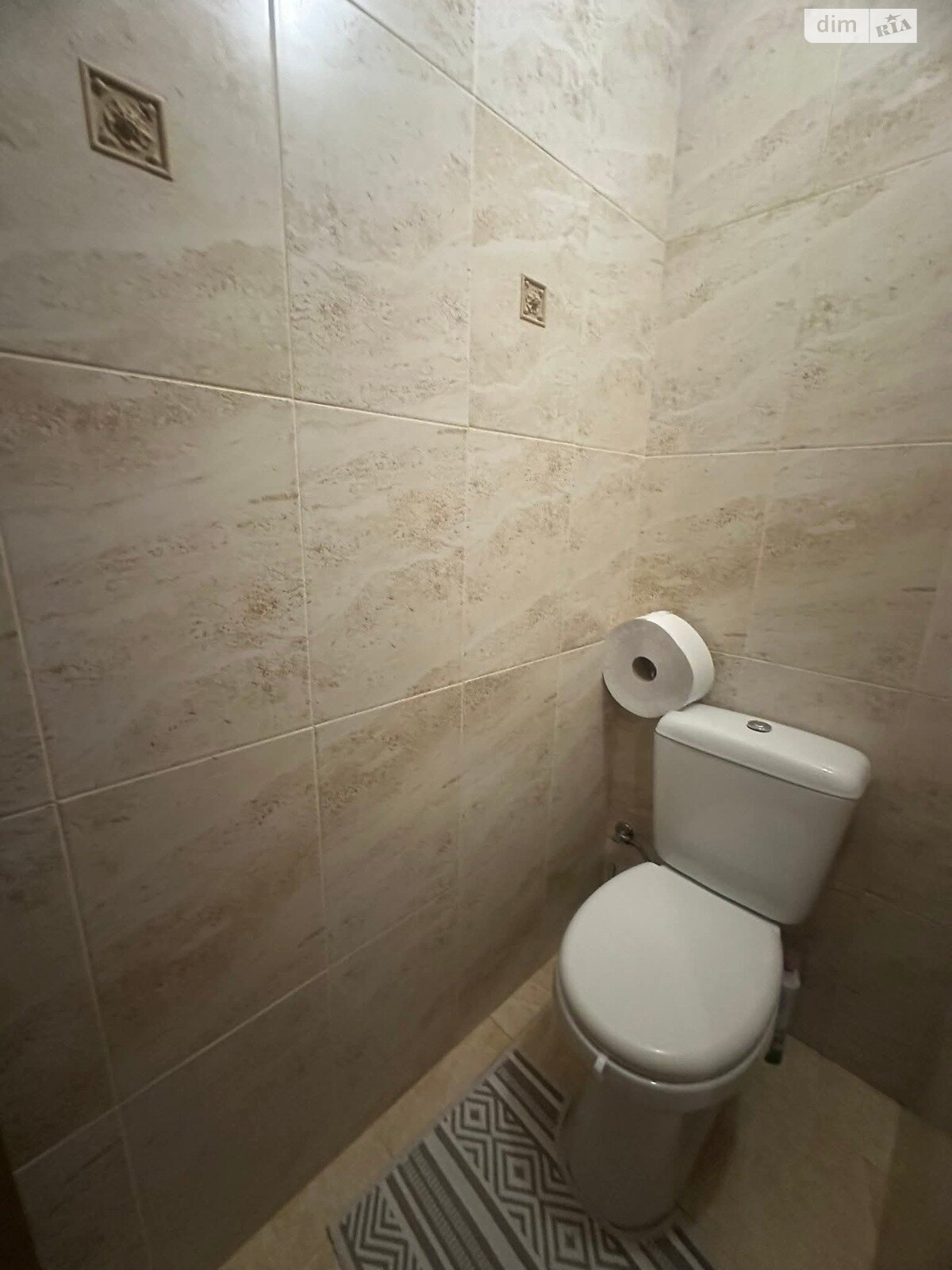 Продажа трехкомнатной квартиры в Ужгороде, на ул. Владимирская, район Боздош фото 1 Продажа трехкомнатной квартиры в Ужгороде, на ул. Владимирская, район Боздош фото 1