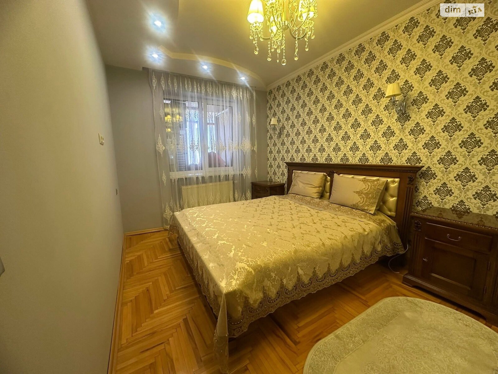 Продаж трикімнатної квартири в Ужгороді, на вул. Володимирська 65, район Боздош фото 1 Продаж трикімнатної квартири в Ужгороді, на вул. Володимирська 65, район Боздош фото 1