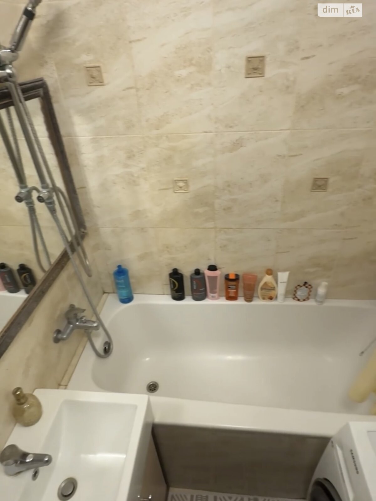 Продаж трикімнатної квартири в Ужгороді, на вул. Володимирська 63А, район Боздош фото 1 Продаж трикімнатної квартири в Ужгороді, на вул. Володимирська 63А, район Боздош фото 1