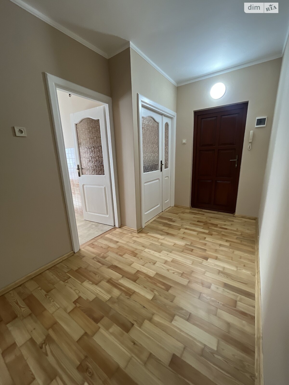 Продажа трехкомнатной квартиры в Ужгороде, на ул. Черновола 31, фото 1