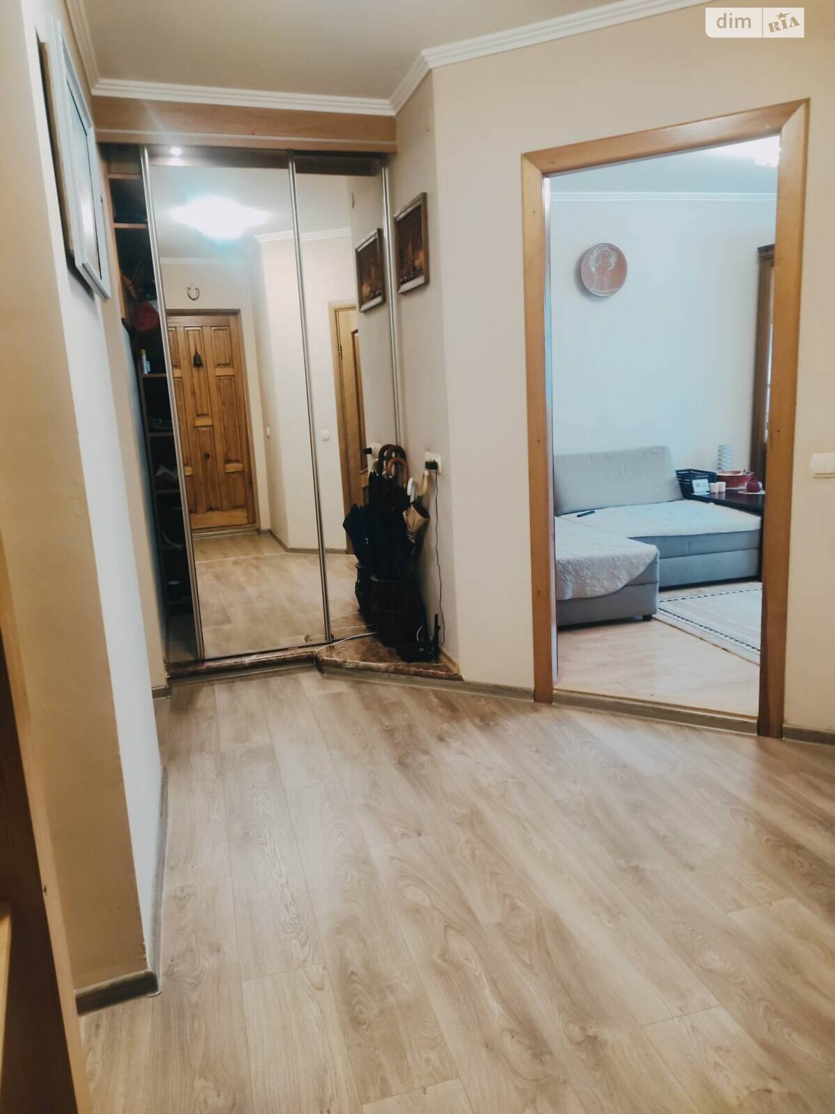 Продаж трикімнатної квартири в Ужгороді, на вул. Собранецька 146, район Червениця фото 1 Продаж трикімнатної квартири в Ужгороді, на вул. Собранецька 146, район Червениця фото 1