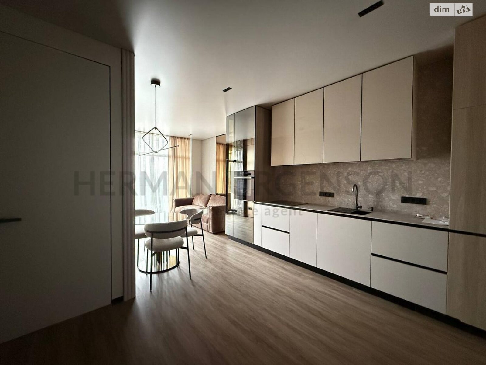 Продажа однокомнатной квартиры в Ужгороде, на ул. Собранецкая, район Червеница фото 1 Продажа однокомнатной квартиры в Ужгороде, на ул. Собранецкая, район Червеница фото 1