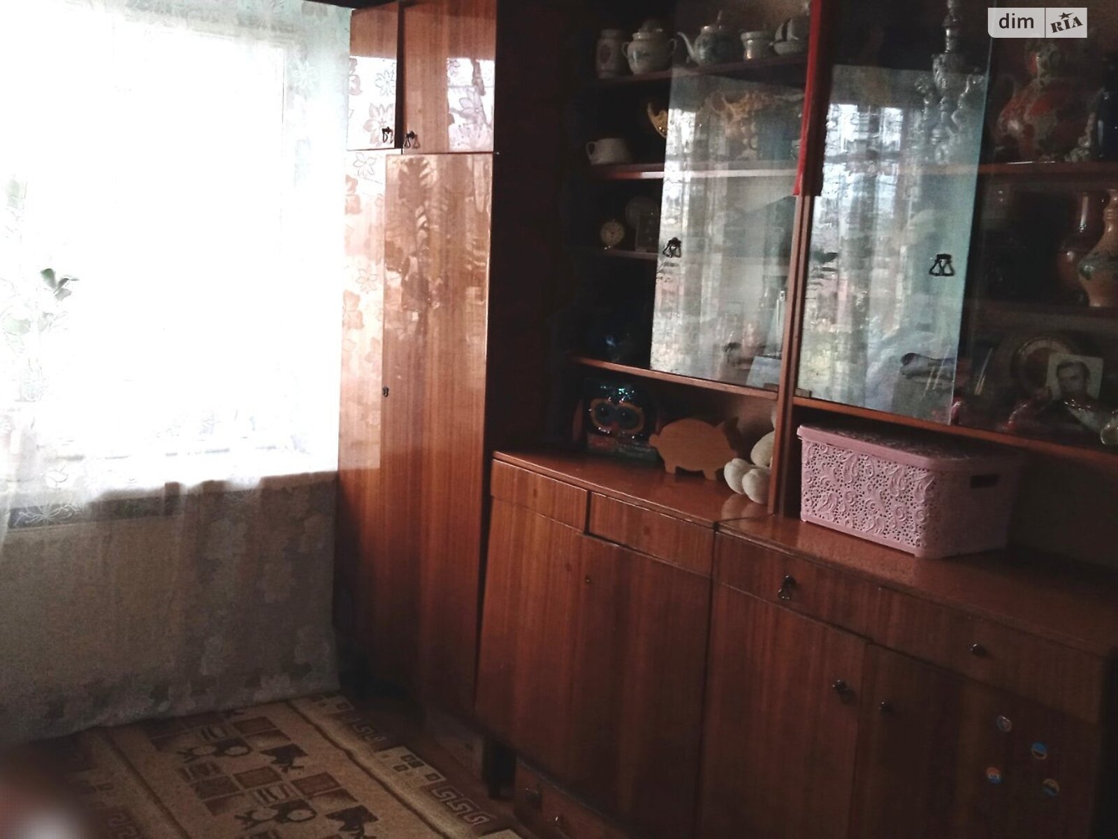 Продаж трикімнатної квартири в Ужгороді, на вул. Дмитра Добролюбова 6, фото 1