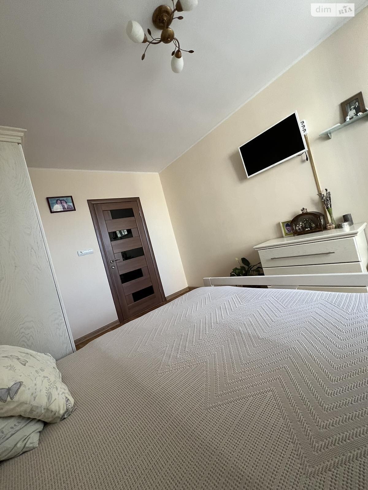 Продаж двокімнатної квартири в Ужгороді, на вул. Другетів 112, фото 1 Продаж двокімнатної квартири в Ужгороді, на вул. Другетів 112, фото 1