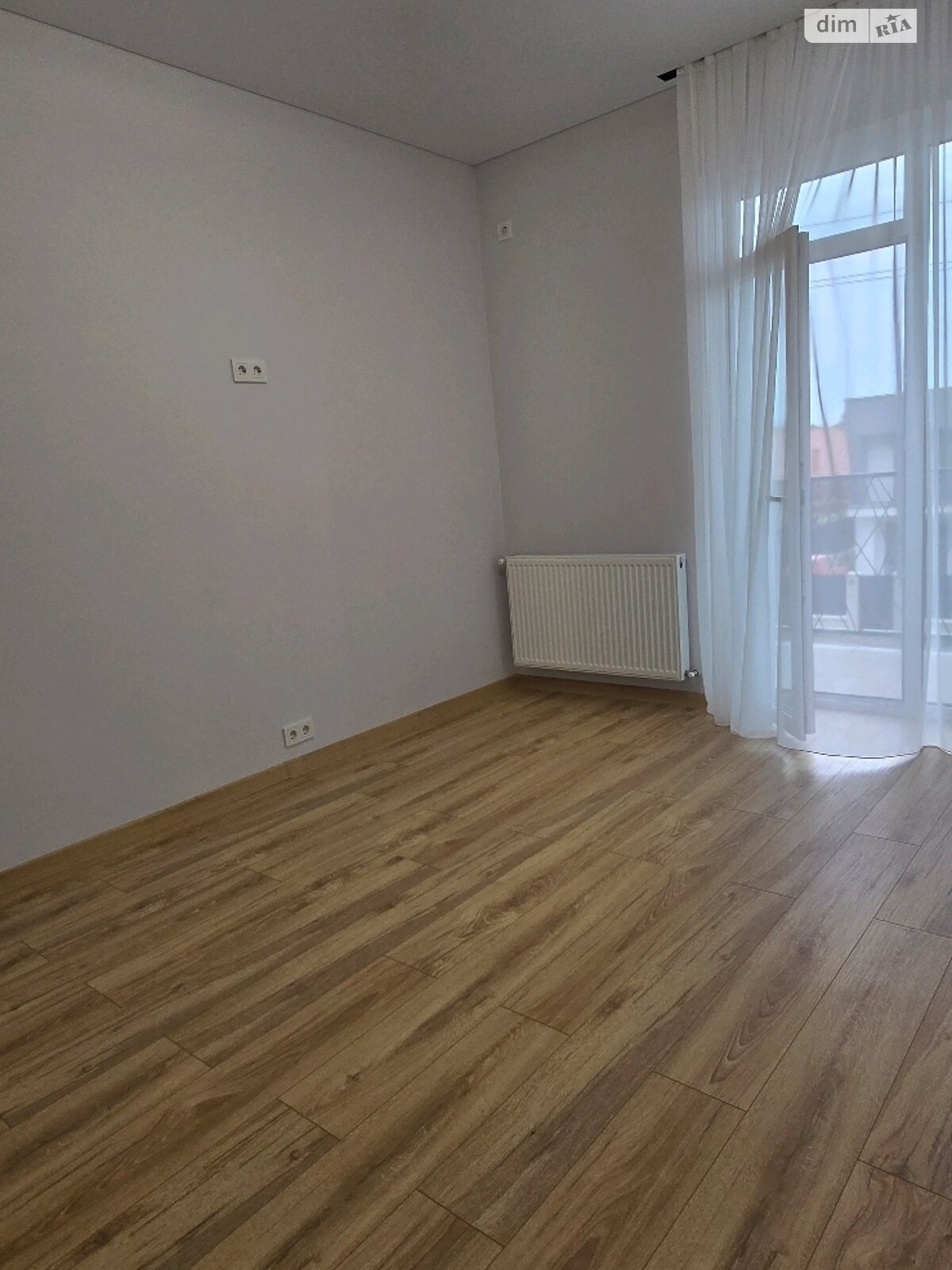 Продаж однокімнатної квартири в Ужгороді, на вул. Фодора Степана 111, фото 1