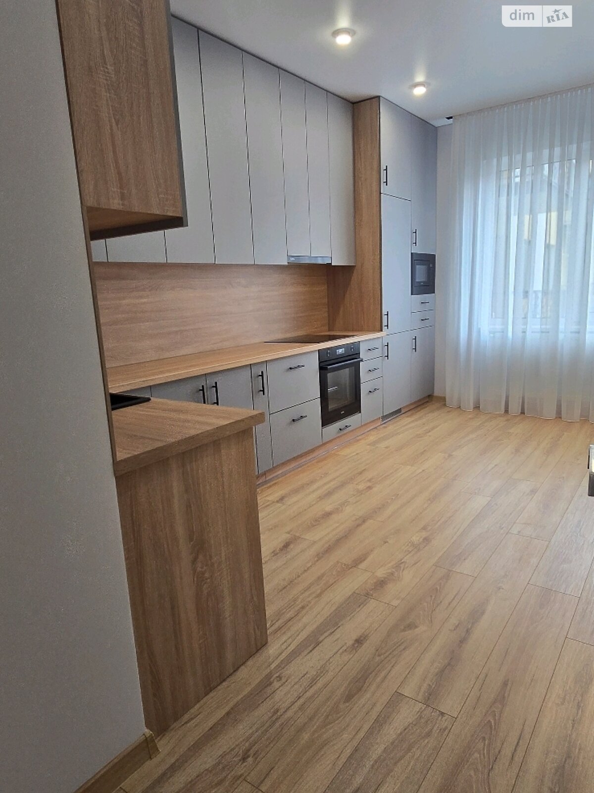 Продаж однокімнатної квартири в Ужгороді, на вул. Фодора Степана 111, фото 1