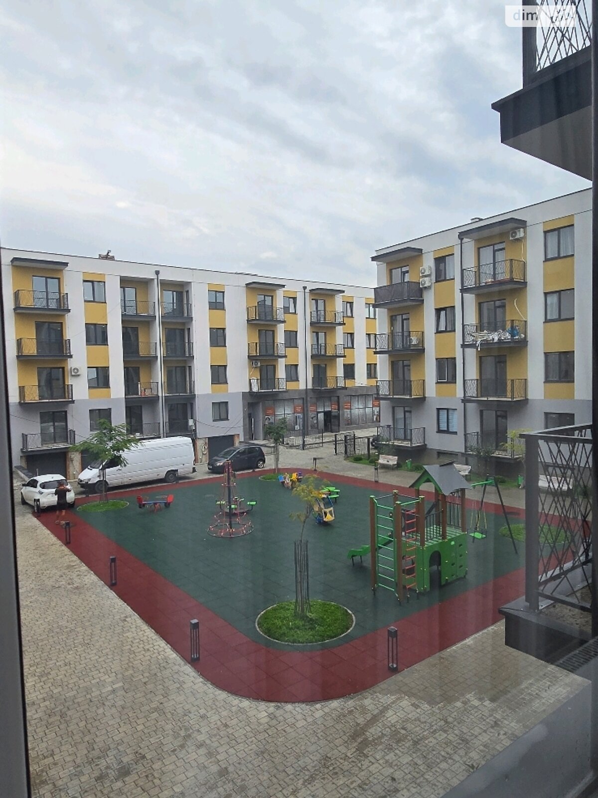 Продаж однокімнатної квартири в Ужгороді, на вул. Фодора Степана 111, фото 1