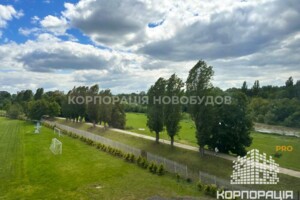 Продажа трехкомнатной квартиры в Ужгороде, на ул. Гленца, район Центр фото 2