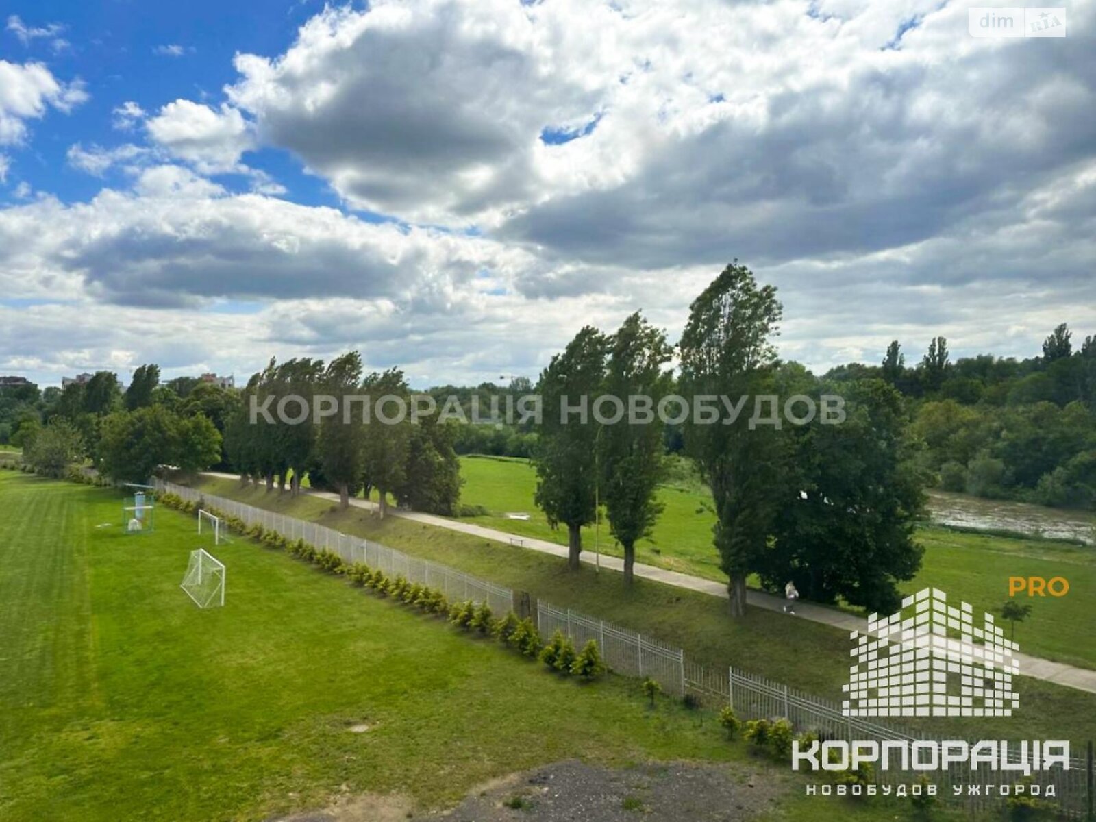 Продажа трехкомнатной квартиры в Ужгороде, на ул. Гленца, район Центр фото 1 Продажа трехкомнатной квартиры в Ужгороде, на ул. Гленца, район Центр фото 1