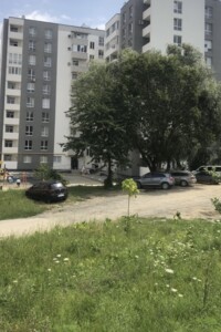 Продаж однокімнатної квартири в Ужгороді, на вул. Гленца 14, фото 2