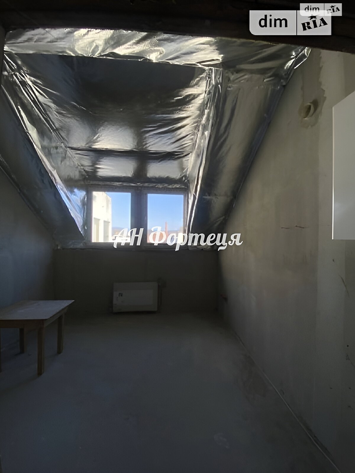 Продаж однокімнатної квартири в Ужгороді, на вул. Гойди, фото 1 Продаж однокімнатної квартири в Ужгороді, на вул. Гойди, фото 1