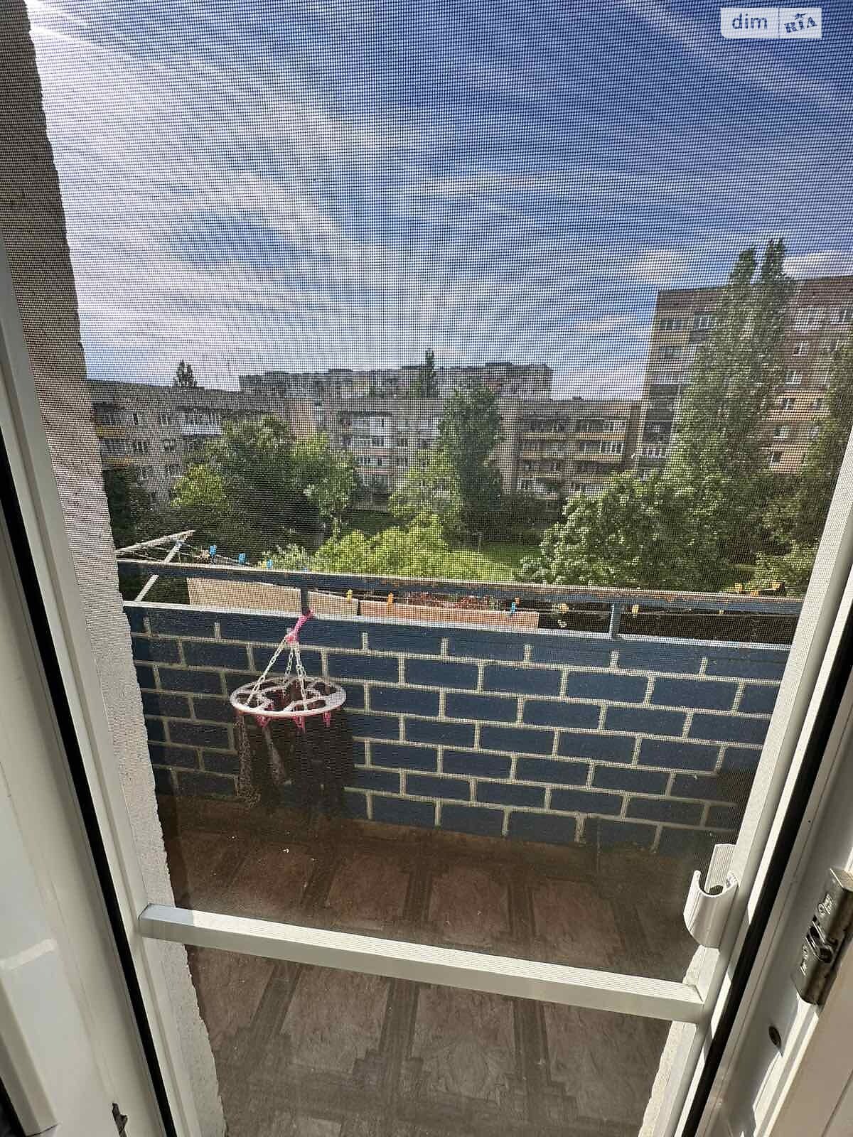Продаж двокімнатної квартири в Ужгороді, на вул. Грушевського 70, фото 1 Продаж двокімнатної квартири в Ужгороді, на вул. Грушевського 70, фото 1