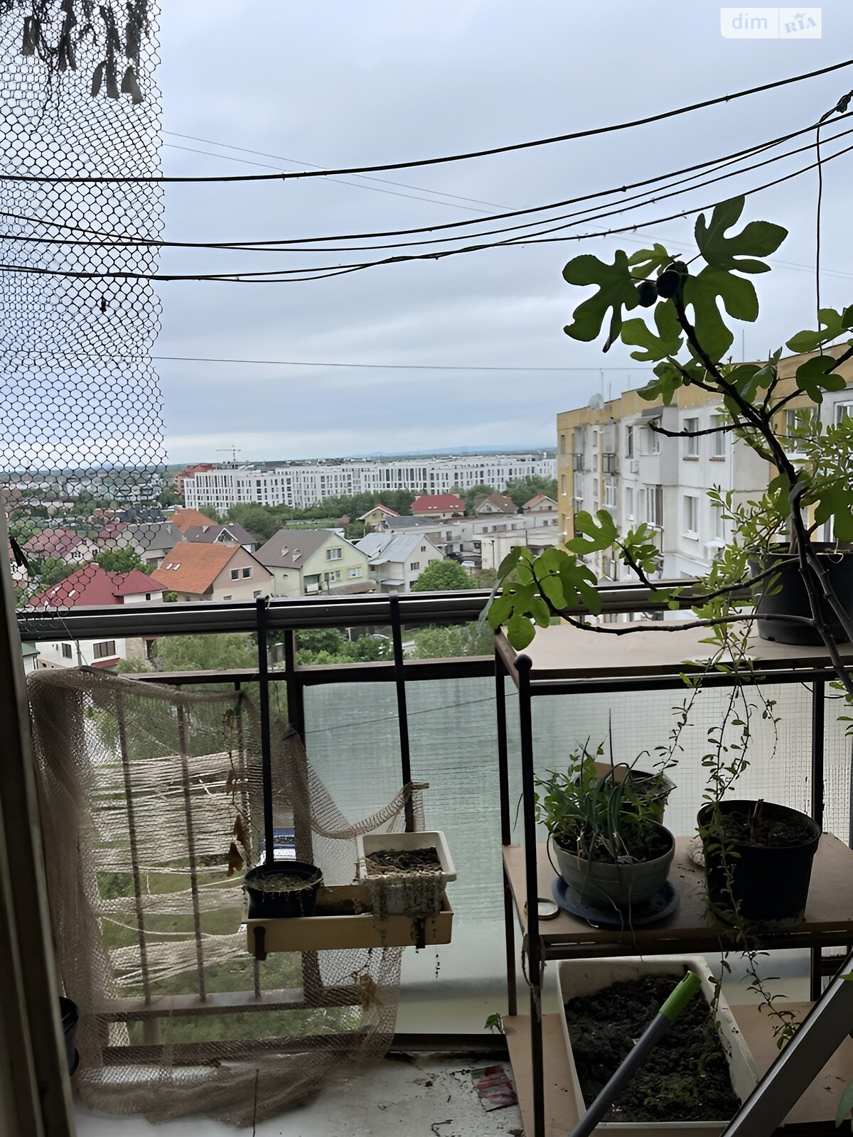 Продаж двокімнатної квартири в Ужгороді, на вул. Ігоря Сікорського, фото 1 Продаж двокімнатної квартири в Ужгороді, на вул. Ігоря Сікорського, фото 1