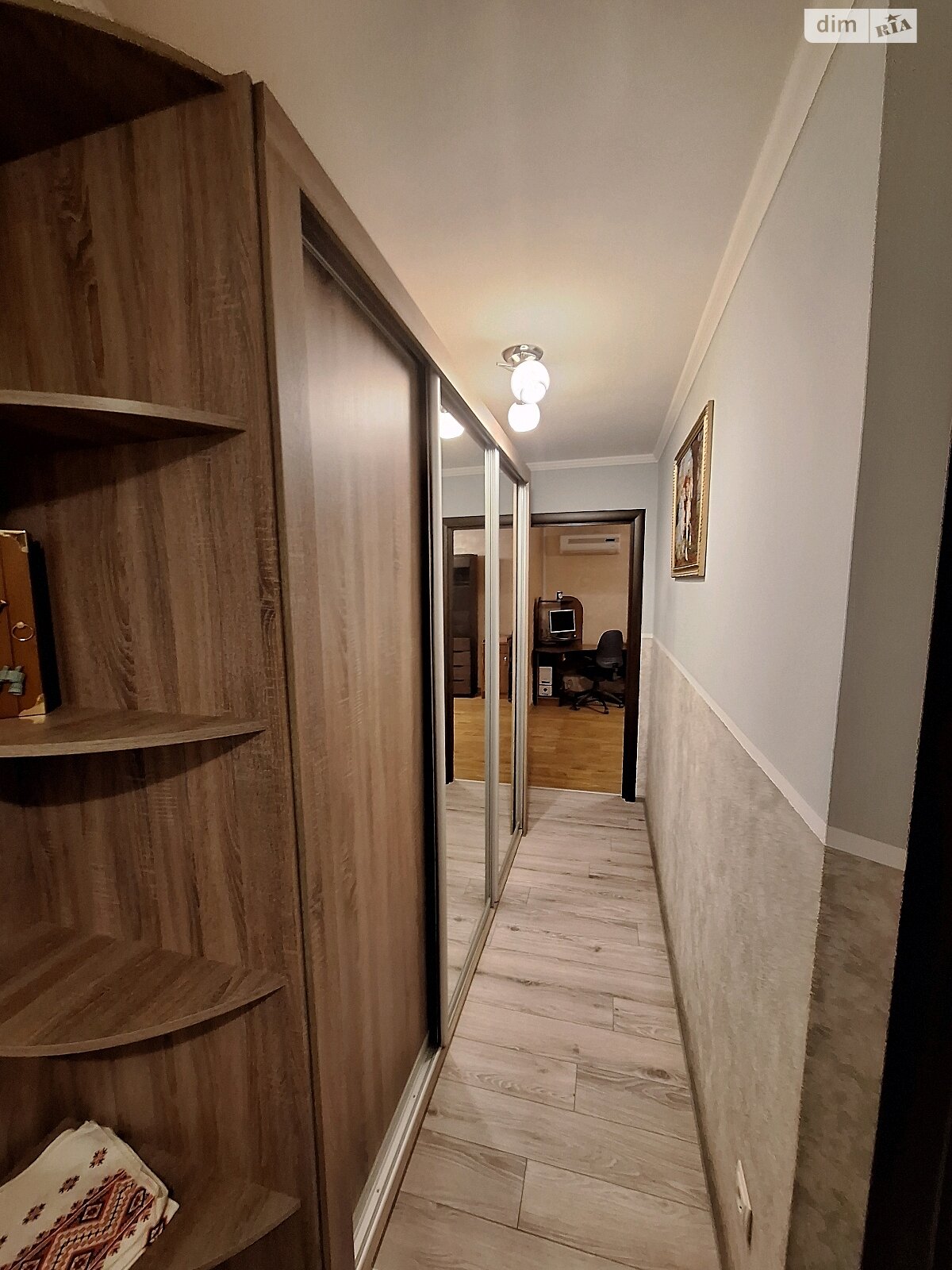 Продажа двухкомнатной квартиры в Ужгороде, на ул. Жемайте Юлии 5А, фото 1 Продажа двухкомнатной квартиры в Ужгороде, на ул. Жемайте Юлии 5А, фото 1
