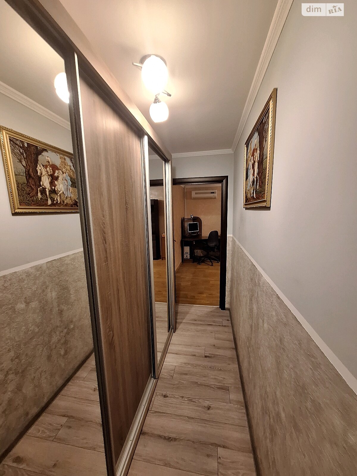 Продажа двухкомнатной квартиры в Ужгороде, на ул. Жемайте Юлии 5А, фото 1 Продажа двухкомнатной квартиры в Ужгороде, на ул. Жемайте Юлии 5А, фото 1