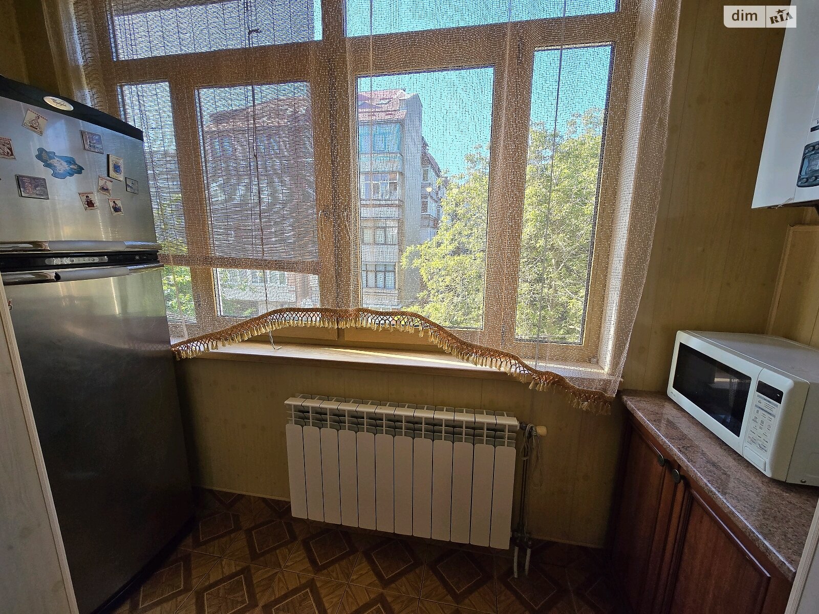 Продаж чотирикімнатної квартири в Ужгороді, на вул. Капушанська 132, фото 1