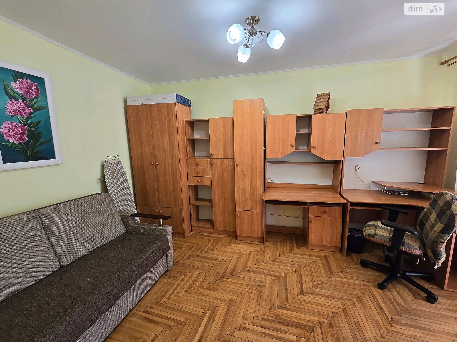 Продажа четырехкомнатной квартиры в Ужгороде, на ул. Капушанская, фото 1 Продажа четырехкомнатной квартиры в Ужгороде, на ул. Капушанская, фото 1